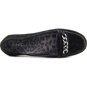 Vionic Mesa loafers